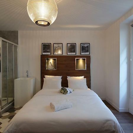パリStudio De Charme Proche Tour Eiffel Et Rue Clerアパートメント エクステリア 写真